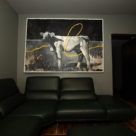 Maison De L'Amour Brebu Nou Esterno foto