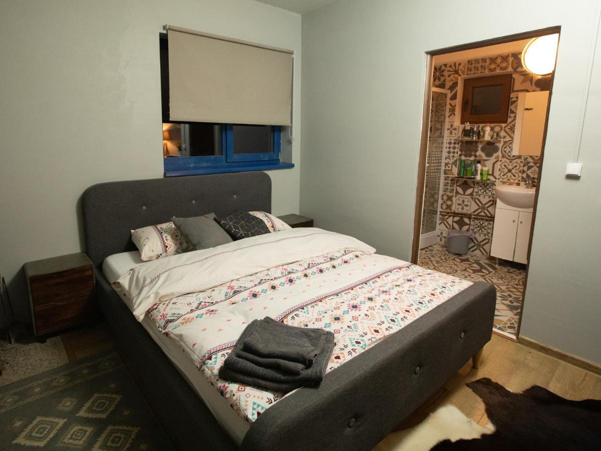 Maison De L'Amour Brebu Nou Esterno foto